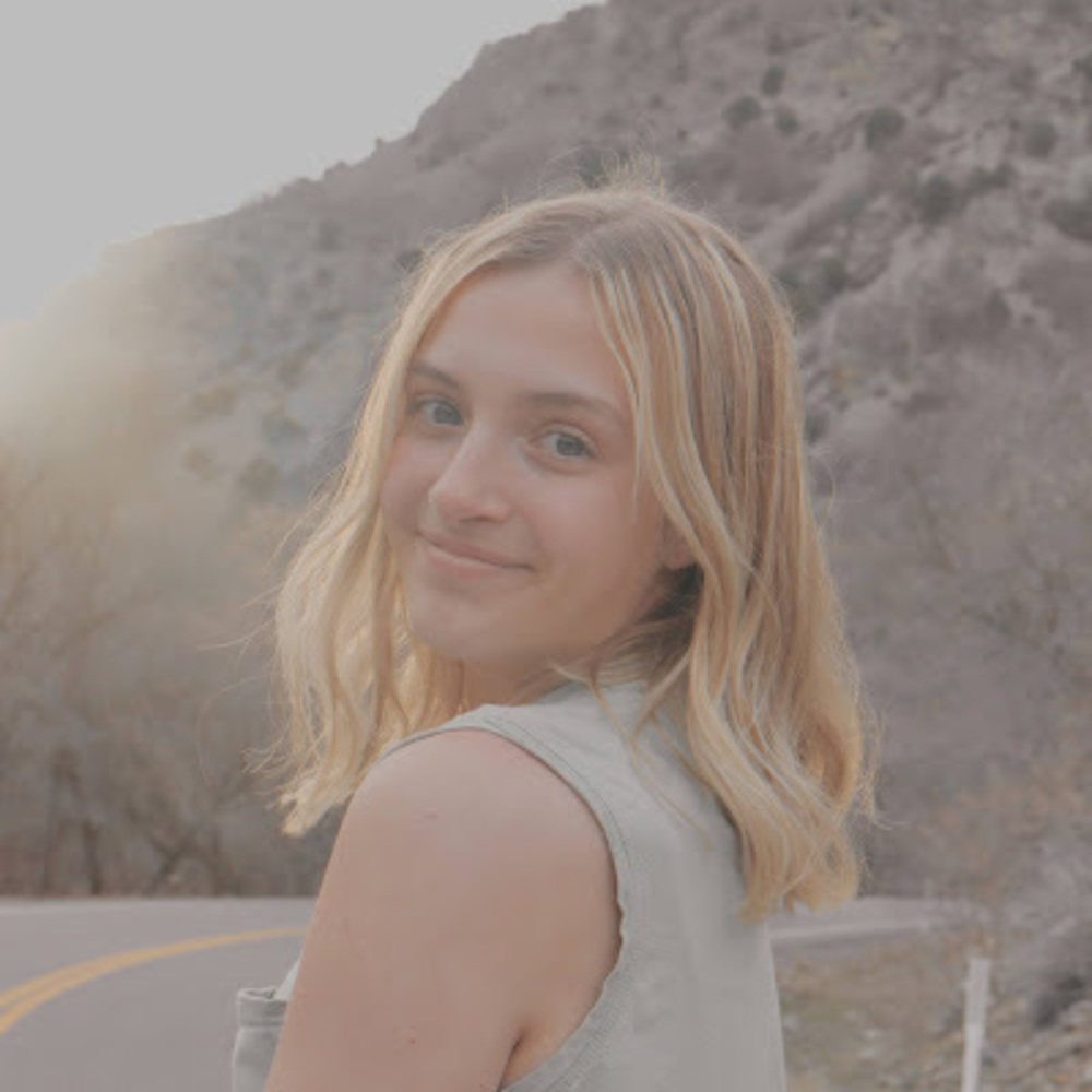 Meet your Posher, Ella